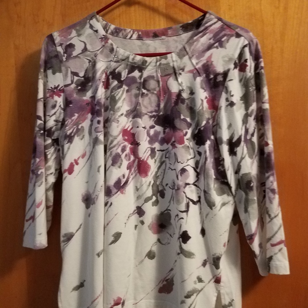 3/4 length sleeve Alfred Dunner top